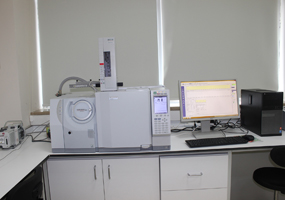 GAZ KROMATOGRAFİSİ  KÜTLE SPEKTROMETRESİ (GC-MS)