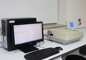 UV-VIS SPEKTROFOTOMETRESİ